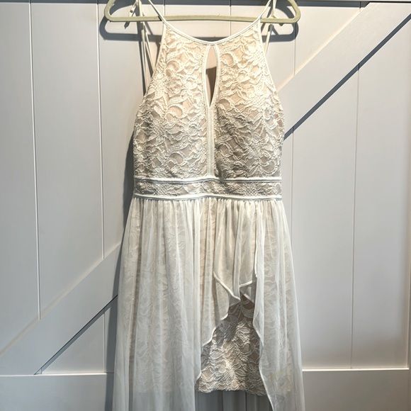 Dresses & Skirts - Ivory dress size 16